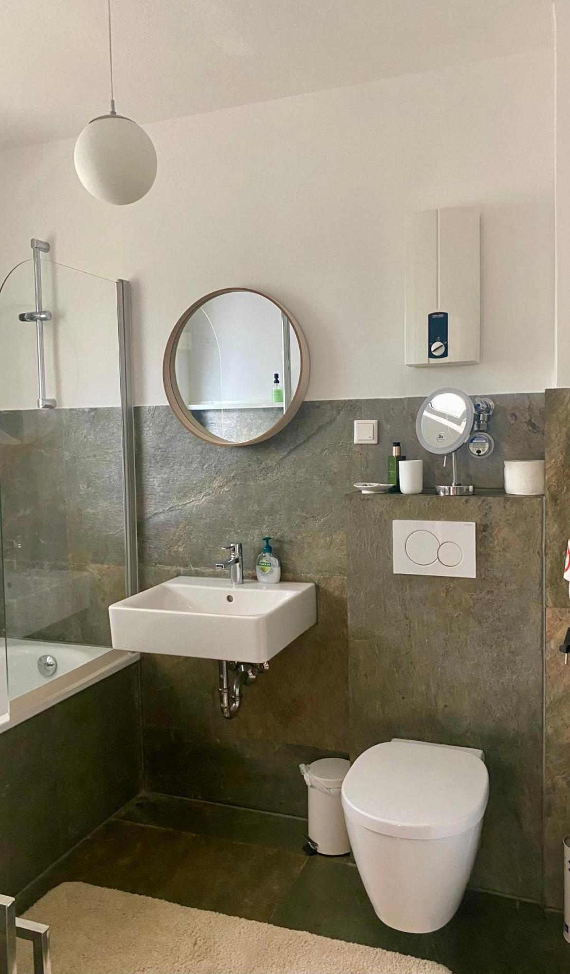 Nett In Mettmann Appartement Buitenkant foto